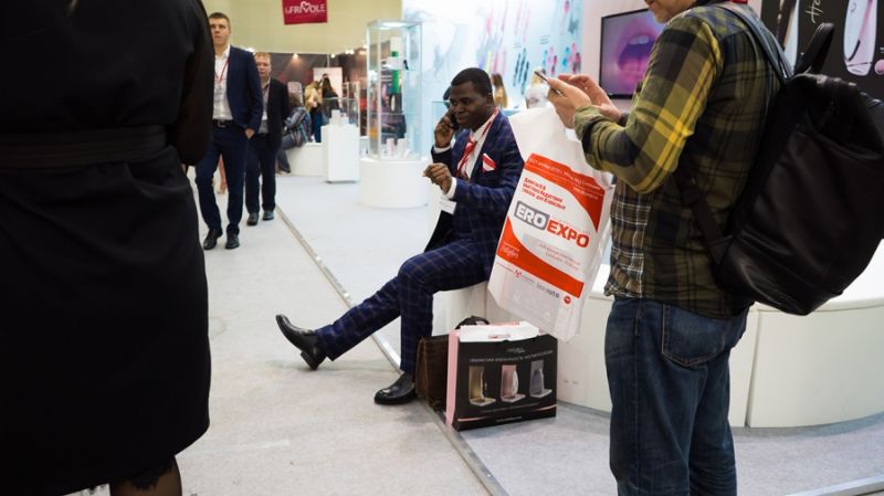 ����˹����չ�ֳ�����082