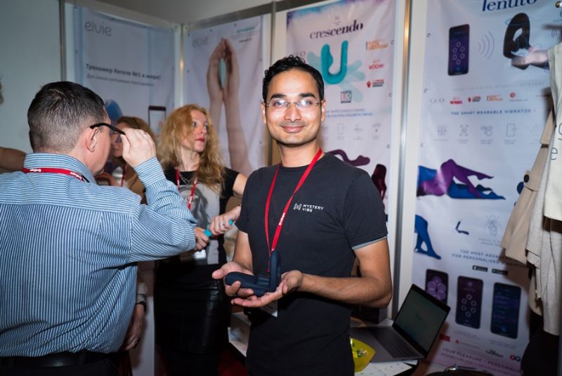 ����˹����չ�ֳ�����007