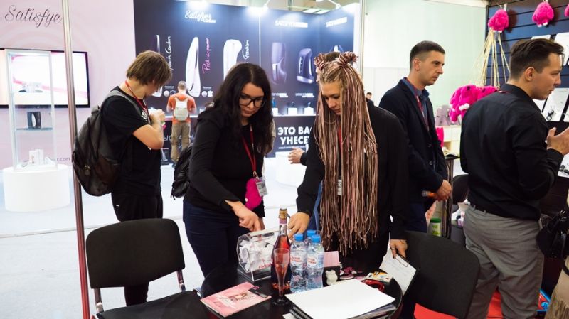 ����˹����չ�ֳ�����026