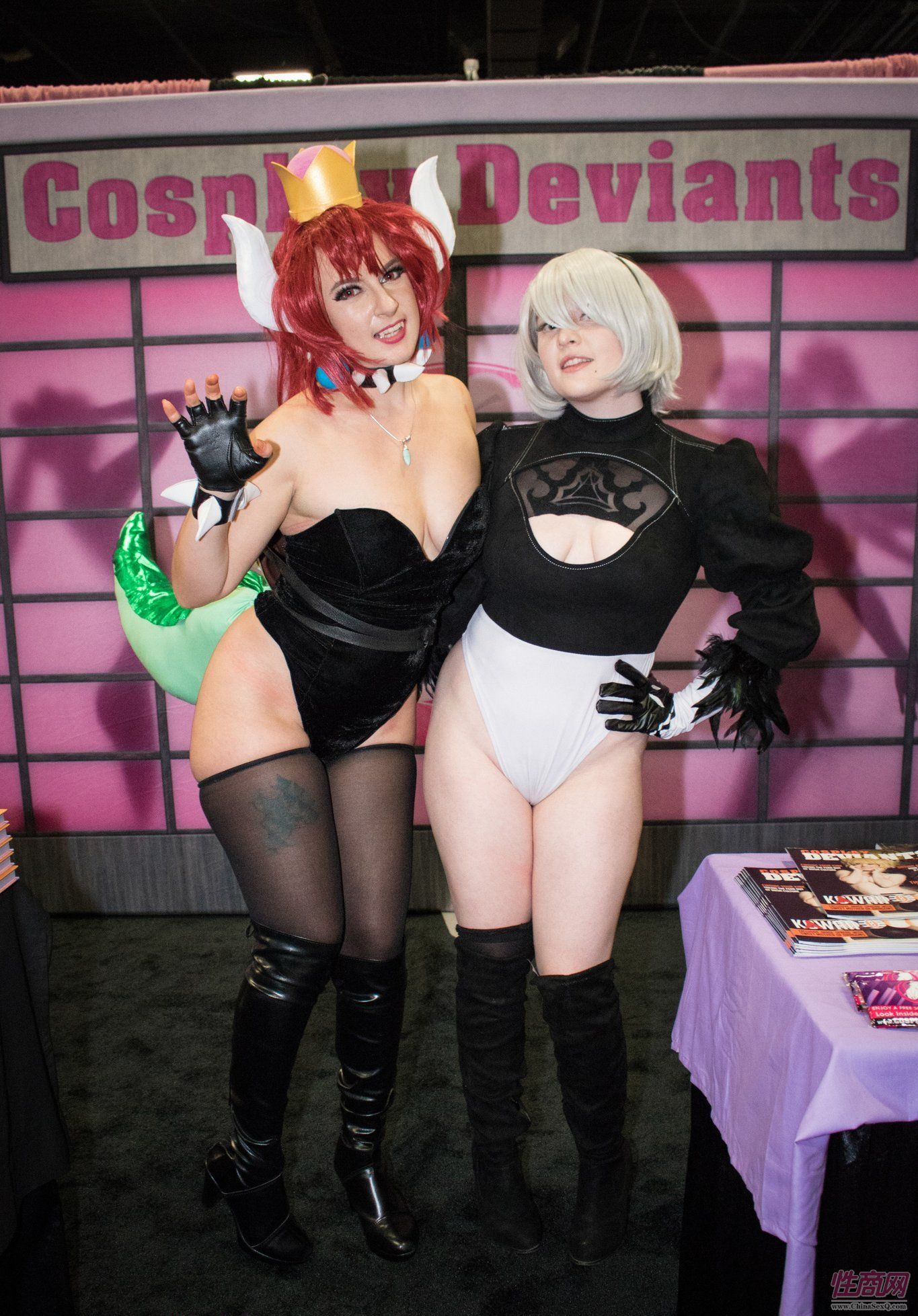 Cosplay表演团体CosplayDeviants 的展台booth