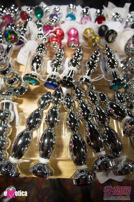 现场展示的情趣玩具