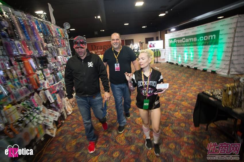 18美国eXXXotica 丹佛成人展:展会现场 (26)