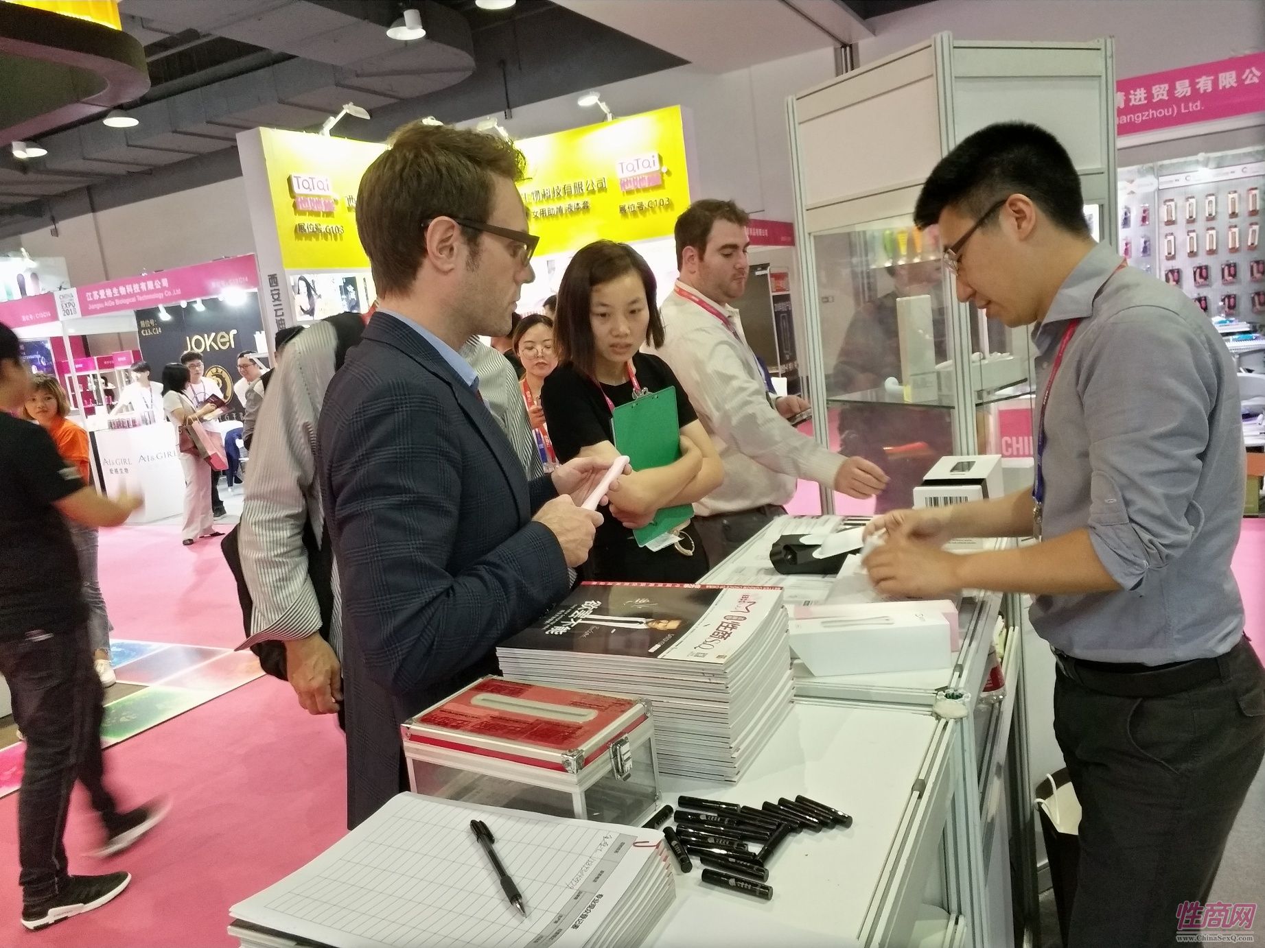 18上海成人展-现场盛况 (16)