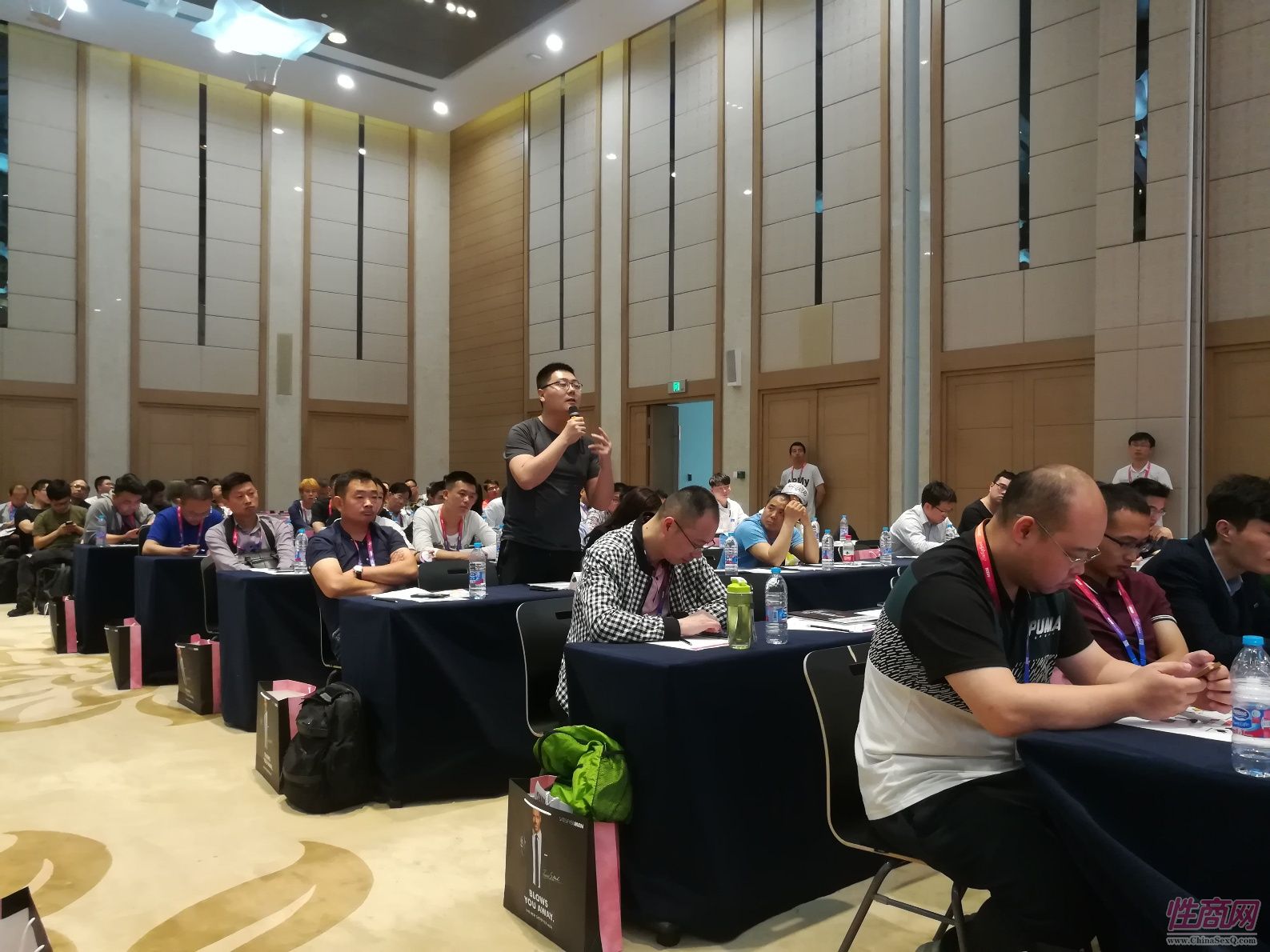 18上海成人展-高峰论坛 (55)