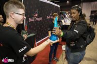 18֥�Ӹ����չ����չ��Ʒ (1)