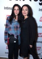 �ľ�����Ů�α�