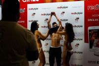 ����Լ����վRedHotPieչ̨���Ը�Ůģ��