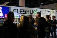 Fleshlightչ̨ǰ���ںܶ�