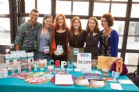 ��չ�̼ҹ�����ԱЦ���������