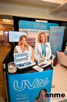 UVeeŮ�û�����Ʒչ̨