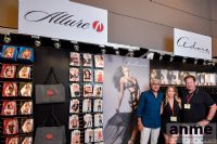 ��Ȥ����չ��