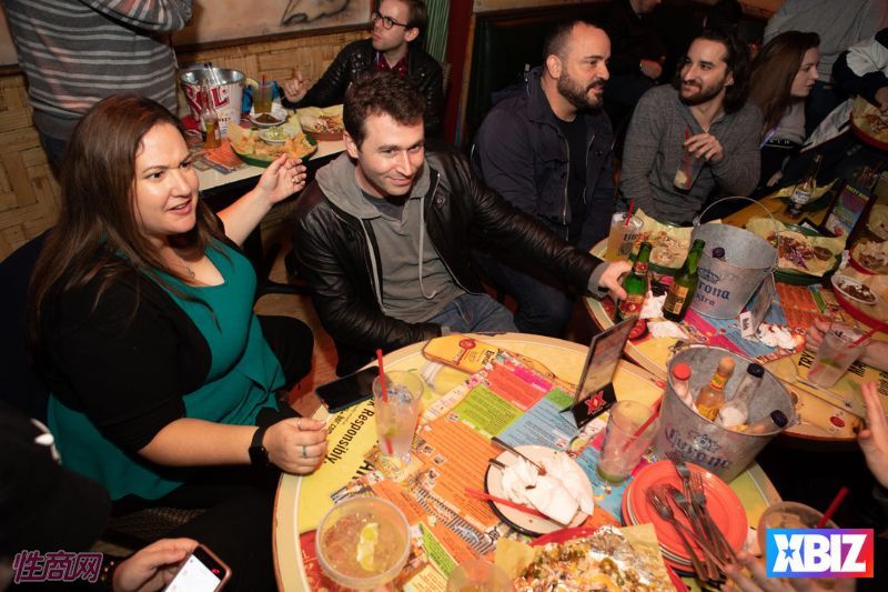 XBIZ ������Ȥ�佱�񣺼�β�ƻ� (3)