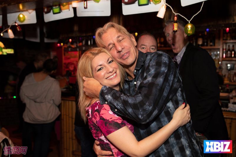 XBIZ ������Ȥ�佱�񣺼�β�ƻ� (20)