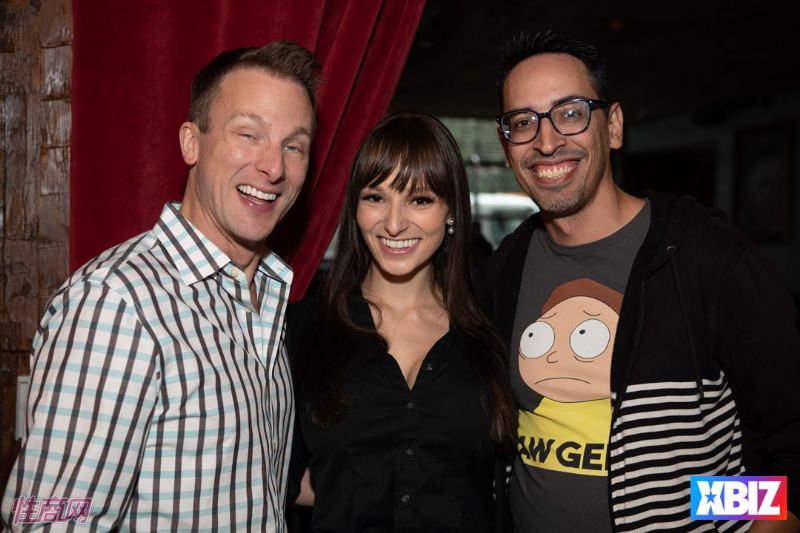 ������Ȥ�佱��XBIZ����ҵ�ι� (1)