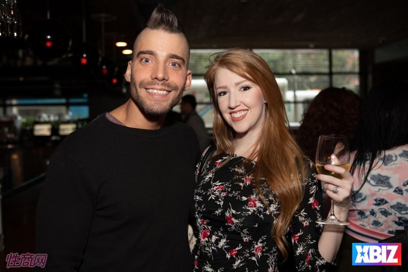 ������Ȥ�佱��XBIZ����ҵ�ι� (22)