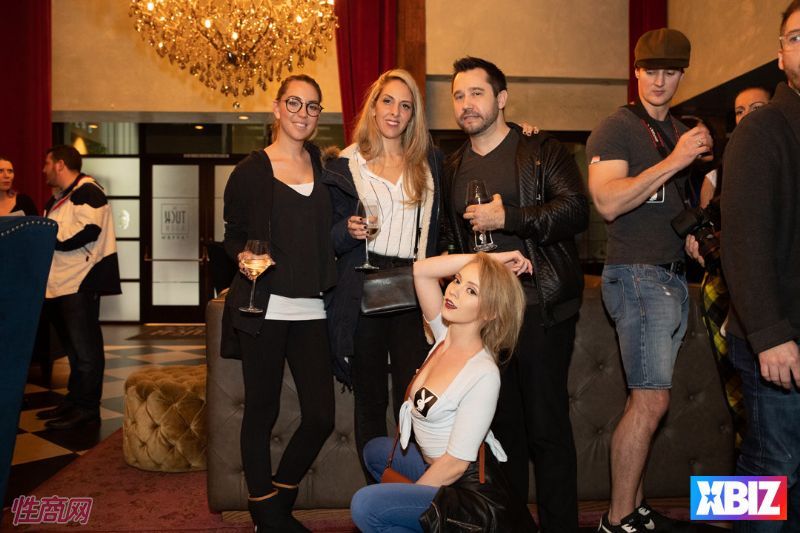 ������Ȥ�佱��XBIZ����ҵ�ι� (50)