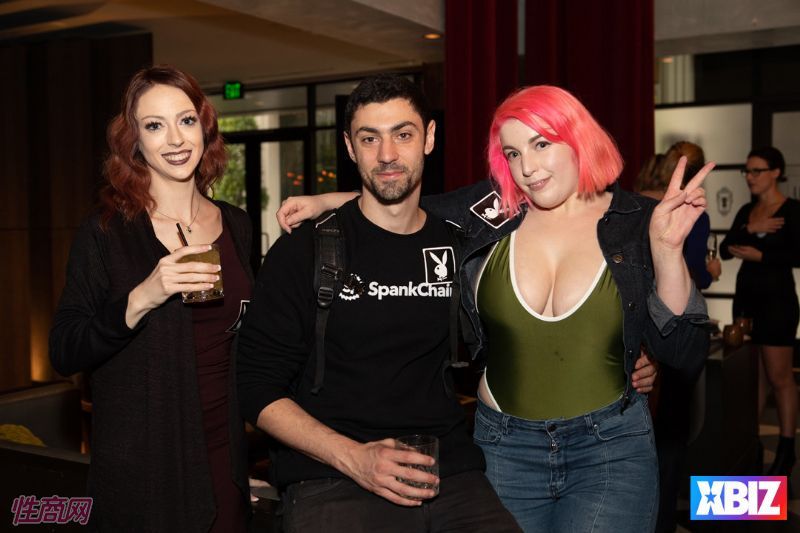 ������Ȥ�佱��XBIZ����ҵ�ι� (54)