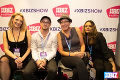 ������Ȥ�佱��XBIZ Show��ר�ҷ��� (34)