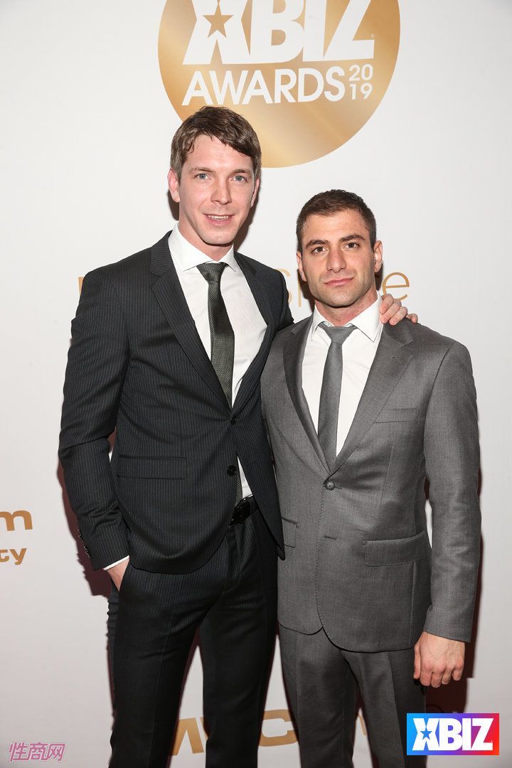 ������Ȥ�佱��XBIZ����̺�� (21)