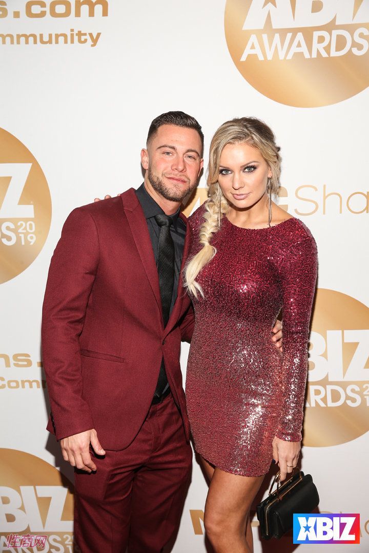 ������Ȥ�佱��XBIZ����̺�� (47)