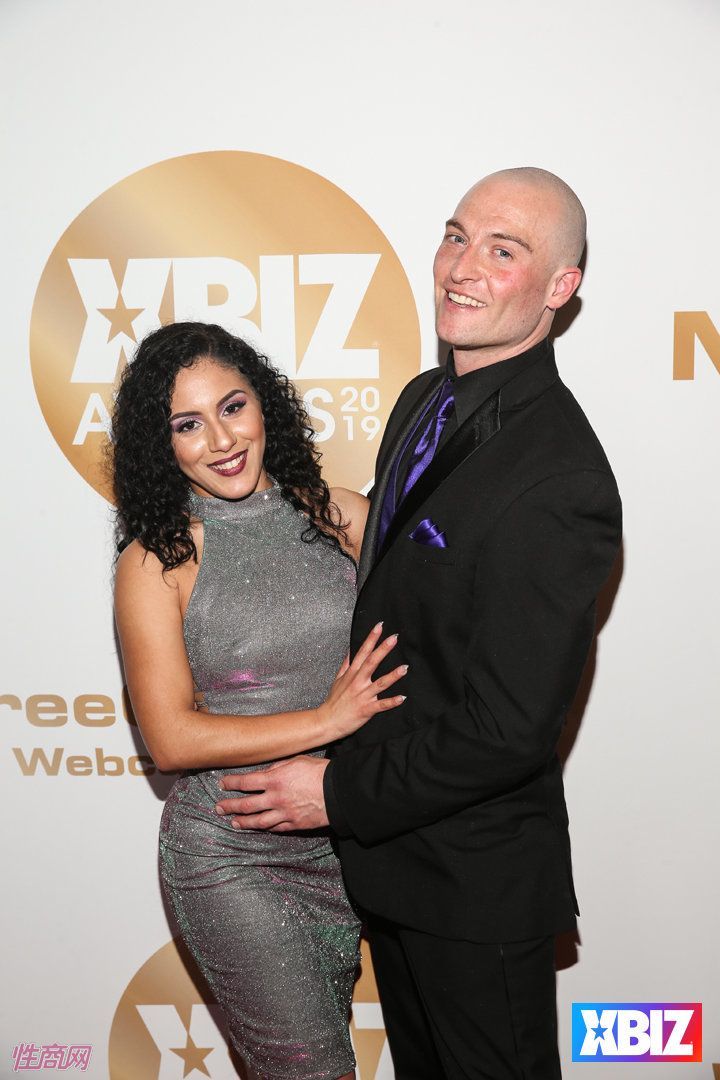 ������Ȥ�佱��XBIZ����̺�� (53)