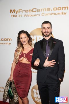 ������Ȥ�佱��XBIZ����̺�� (40)