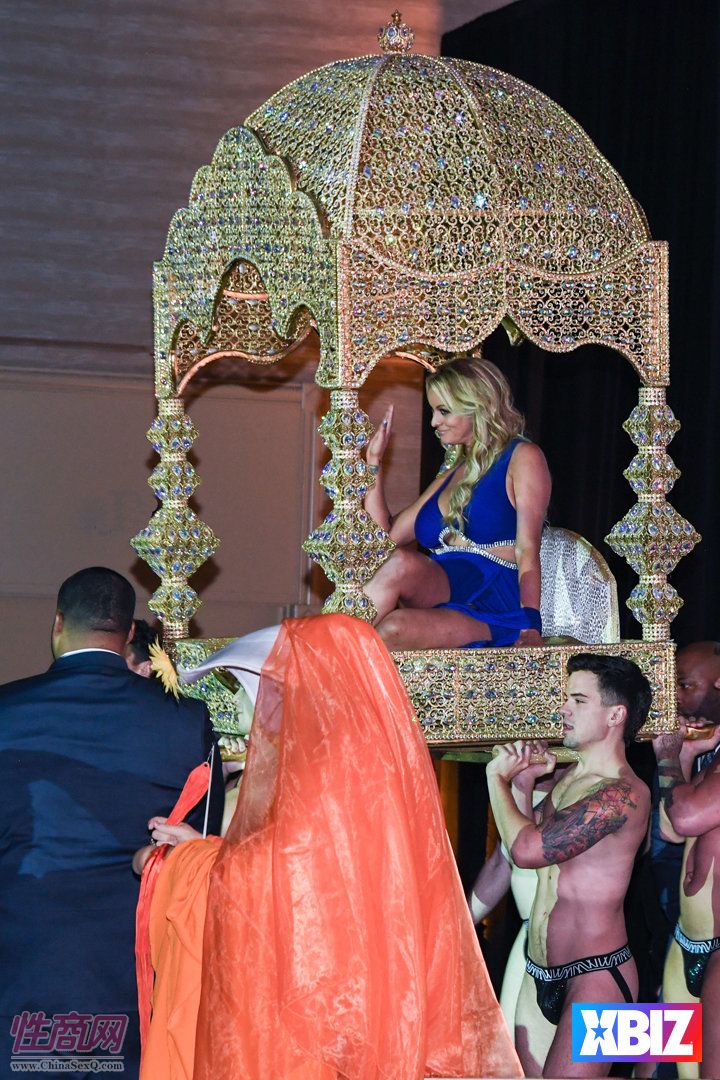 XBIZ成人情趣颁奖礼现场盛况 (1)