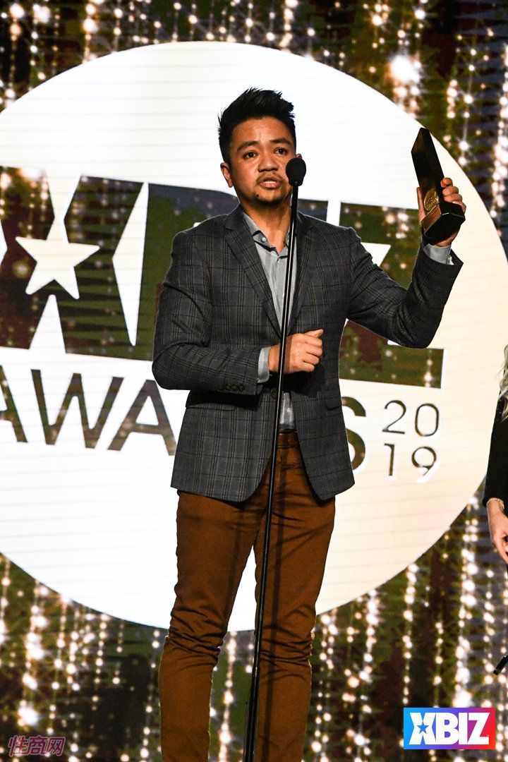 XBIZ������Ȥ�佱���ֳ�ʢ�� (16)