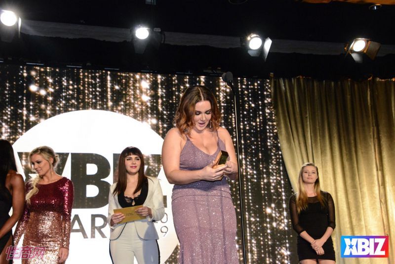 XBIZ������Ȥ�佱���ֳ�ʢ�� (42)