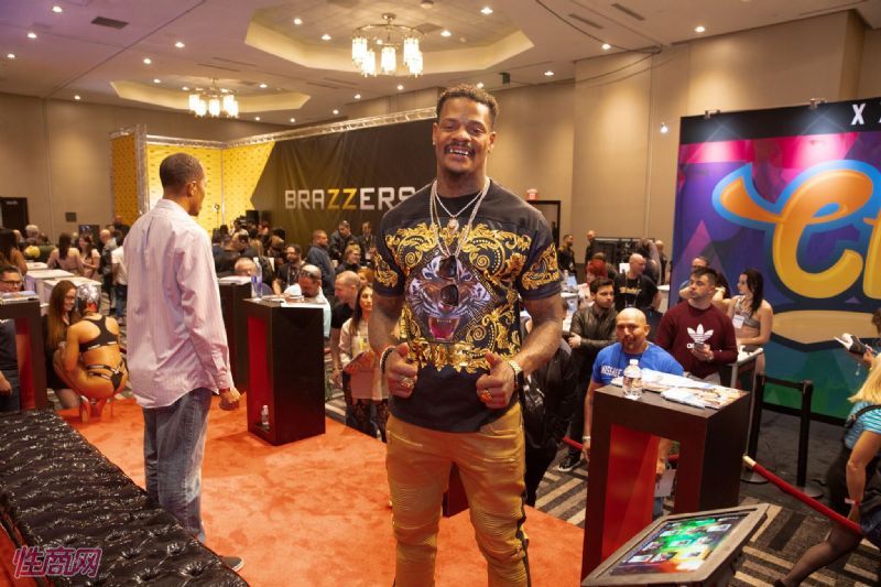 ��˹ά��˹����չAVN-չ���һ�� (32)