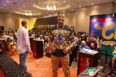 ��˹ά��˹����չAVN-չ���һ�� (32)