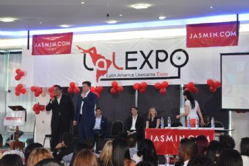 �������ٵĲ�����߳�����Ƶֱ����ҵ��չѸ��