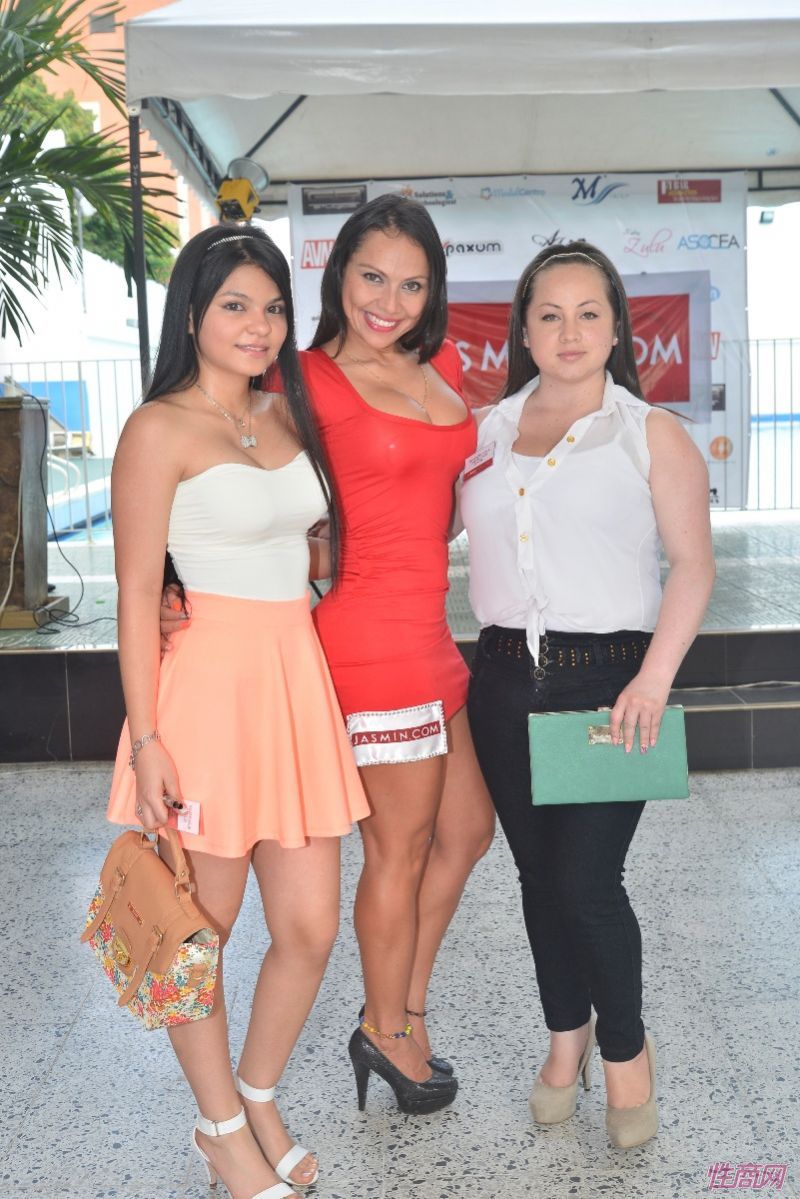 �׸�������Ƶֱ����ҵչ��lalexpo�ڸ��ױ����ٿ�ͼƬ7