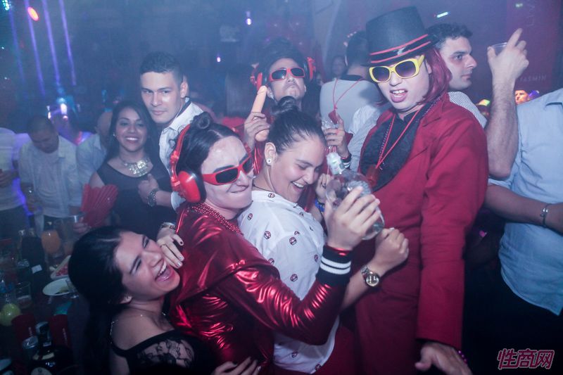 lalexop�α��μ��ɶԾۻ��Ըз���ͼƬ52