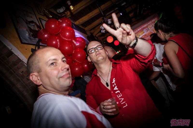 lalexop�α��μ��ɶԾۻ��Ըз���ͼƬ58