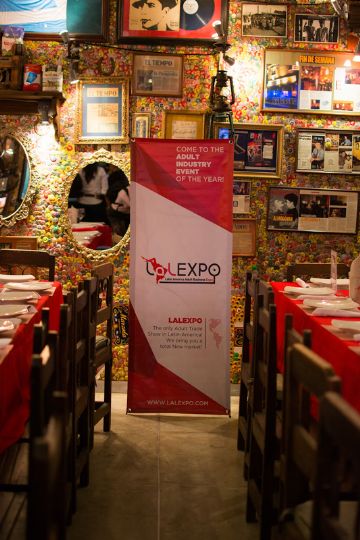 lalexop�α��μ��ɶԾۻ��Ըз���ͼƬ73