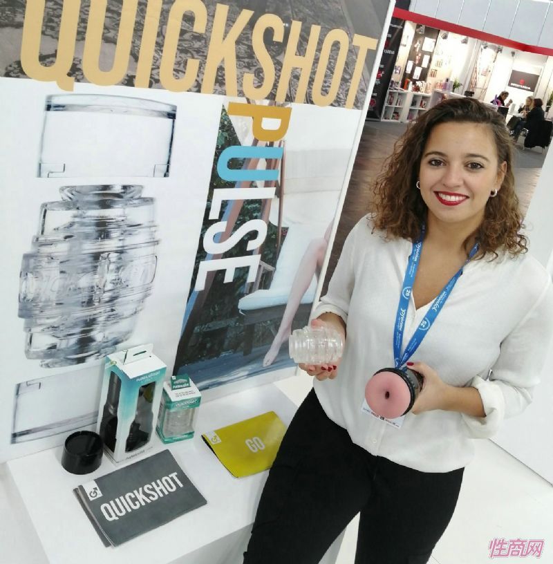 ������ԱչʾQUICKSHOT�ɻ���