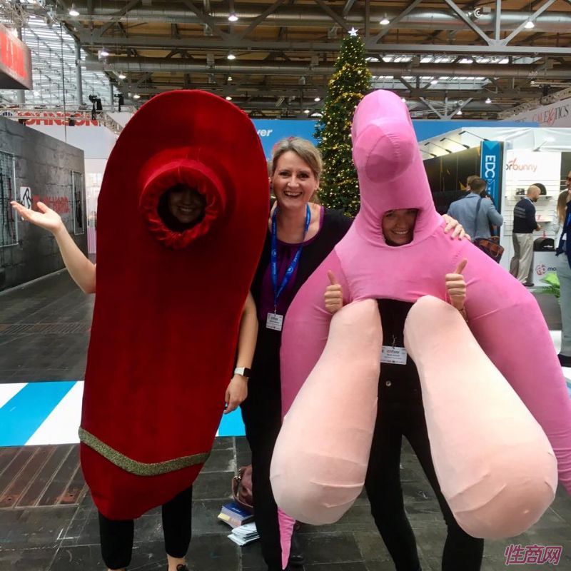 ˱����Ħ����Ů��������ż