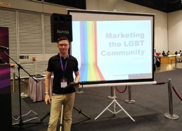 ��̳�����α������ݽ�����ӪLGBT����