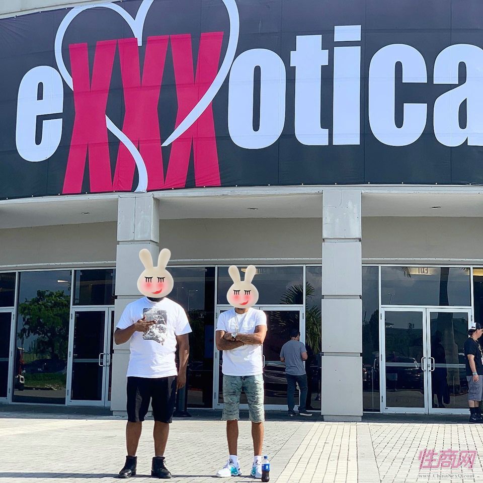 成人视频直播平台赞助2019美国迈阿密成人展图片28