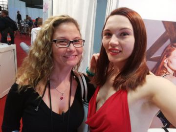 2019�¹����ֳ���չVENUS¡�ؿ�ĻͼƬ27