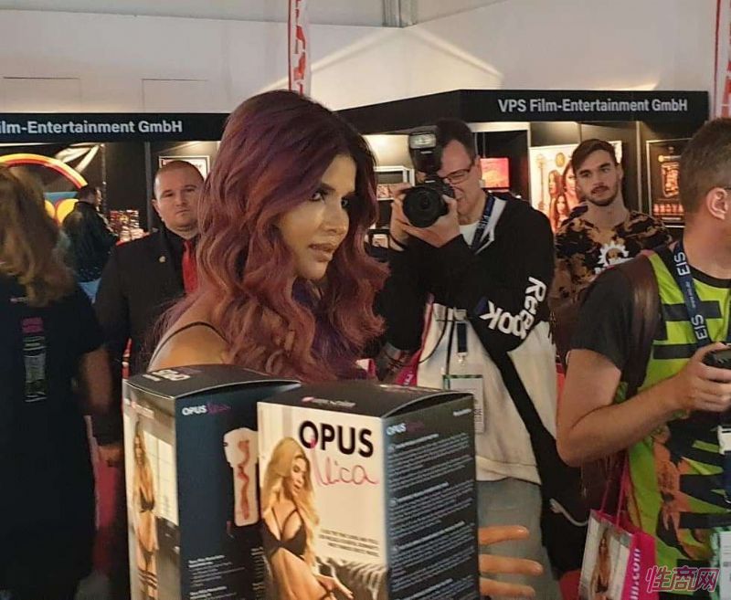 2019�¹����ֳ���չVENUS¡�ؿ�ĻͼƬ54