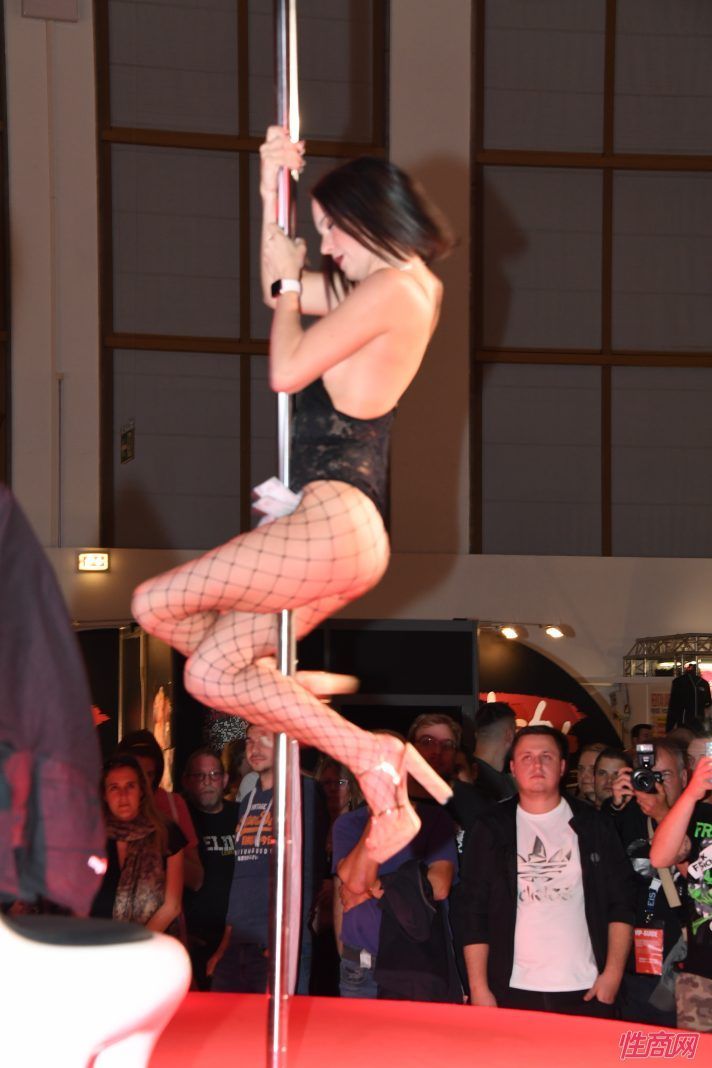 ���ֳ���չ�ɹ��ٰ죬����ȫ�������Ȥҵ�Ĺ�עͼƬ40