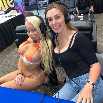 ����eXXXoticaʼ��2006�꣬�Ѿٰ���37��ѲչͼƬ25