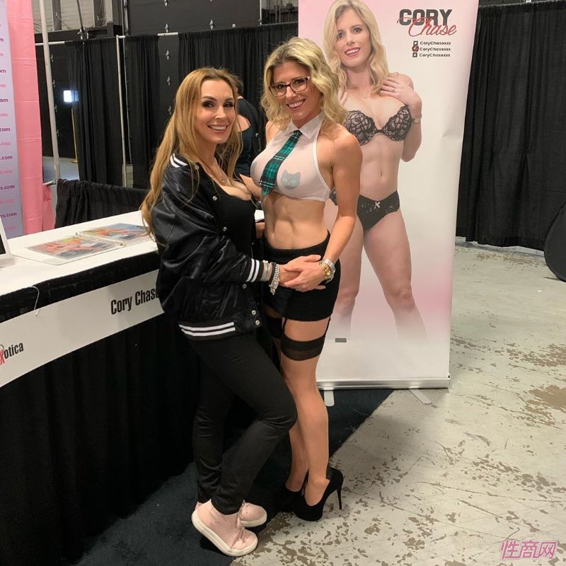 ����eXXXoticaʼ��2006�꣬�Ѿٰ���37��ѲչͼƬ27