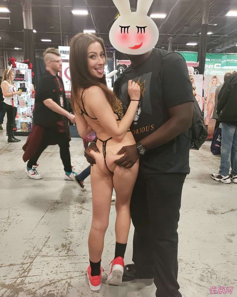 ����eXXXoticaʼ��2006�꣬�Ѿٰ���37��ѲչͼƬ31