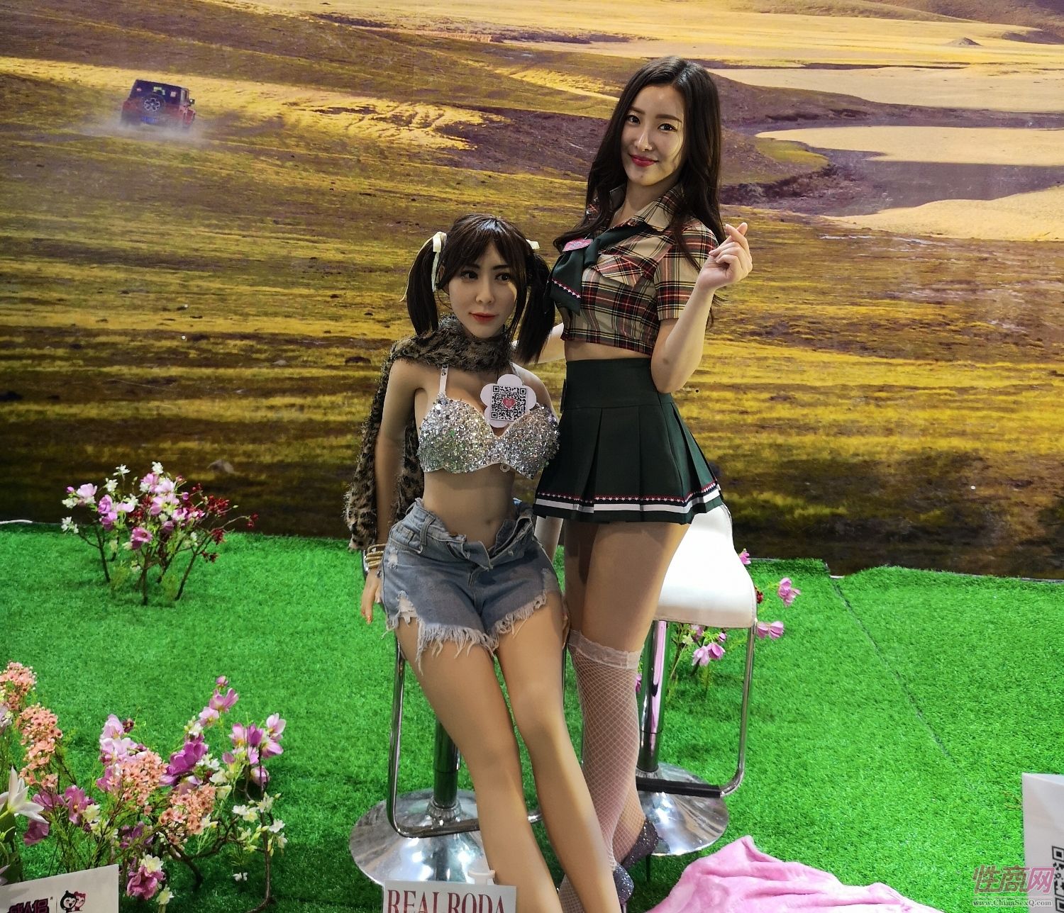 2019广州性文化节图片报道:展销模特图片27