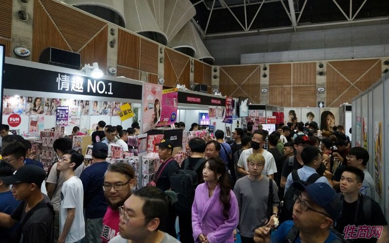 ̨�����˲���TREͬ�ڿ�Ļ�Ա�TAEչ������ͼƬ8