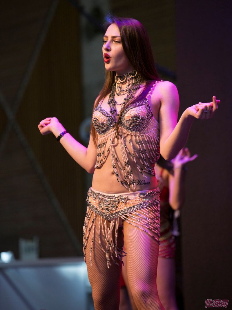 2019������̨�����˲���Բ����Ļ�����ټ�ͼƬ37