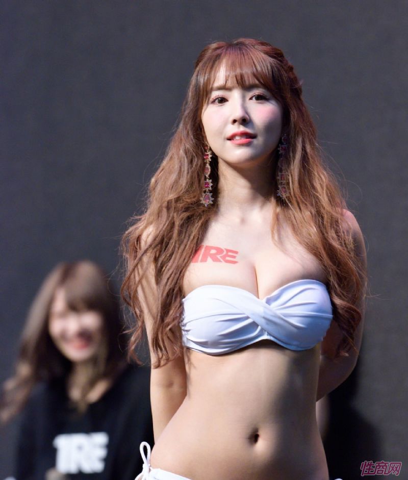 TRĘ�����˲����ж�ǿ������ȥ�ֳ���ͼƬ26